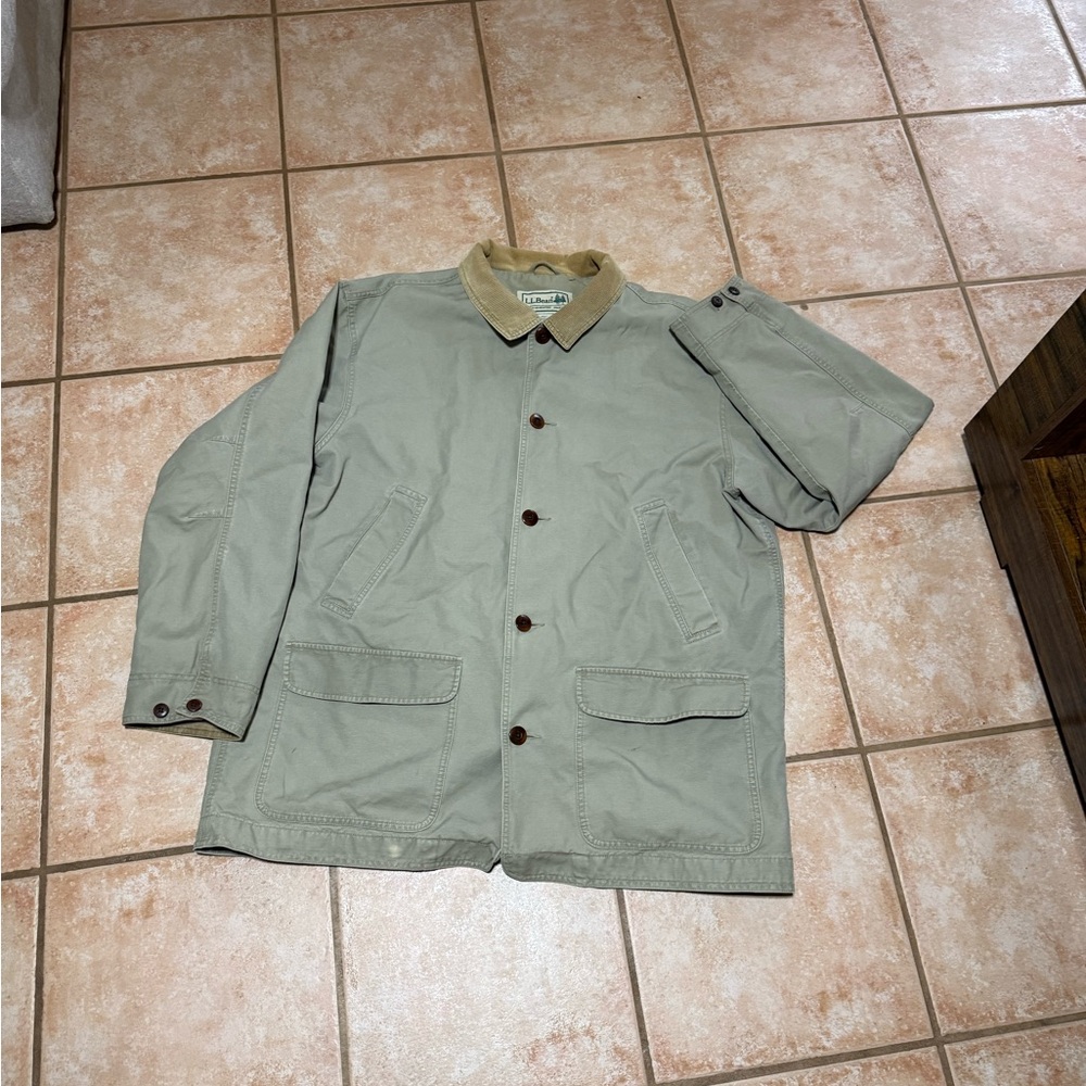 L.L. Bean Men's Beige Jacket with Tan Collar